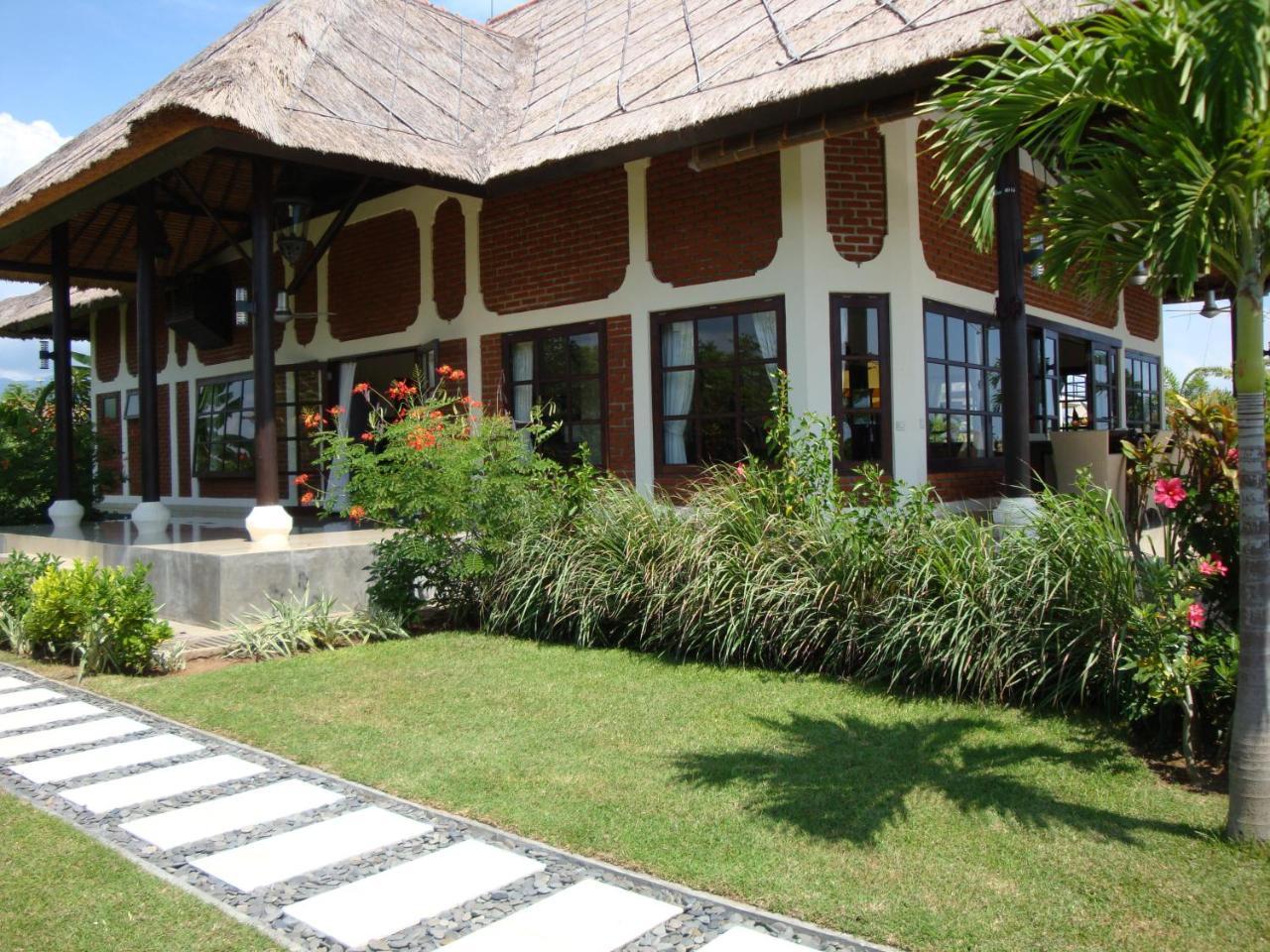 Villa Pelangi Bali Seririt  Luaran gambar