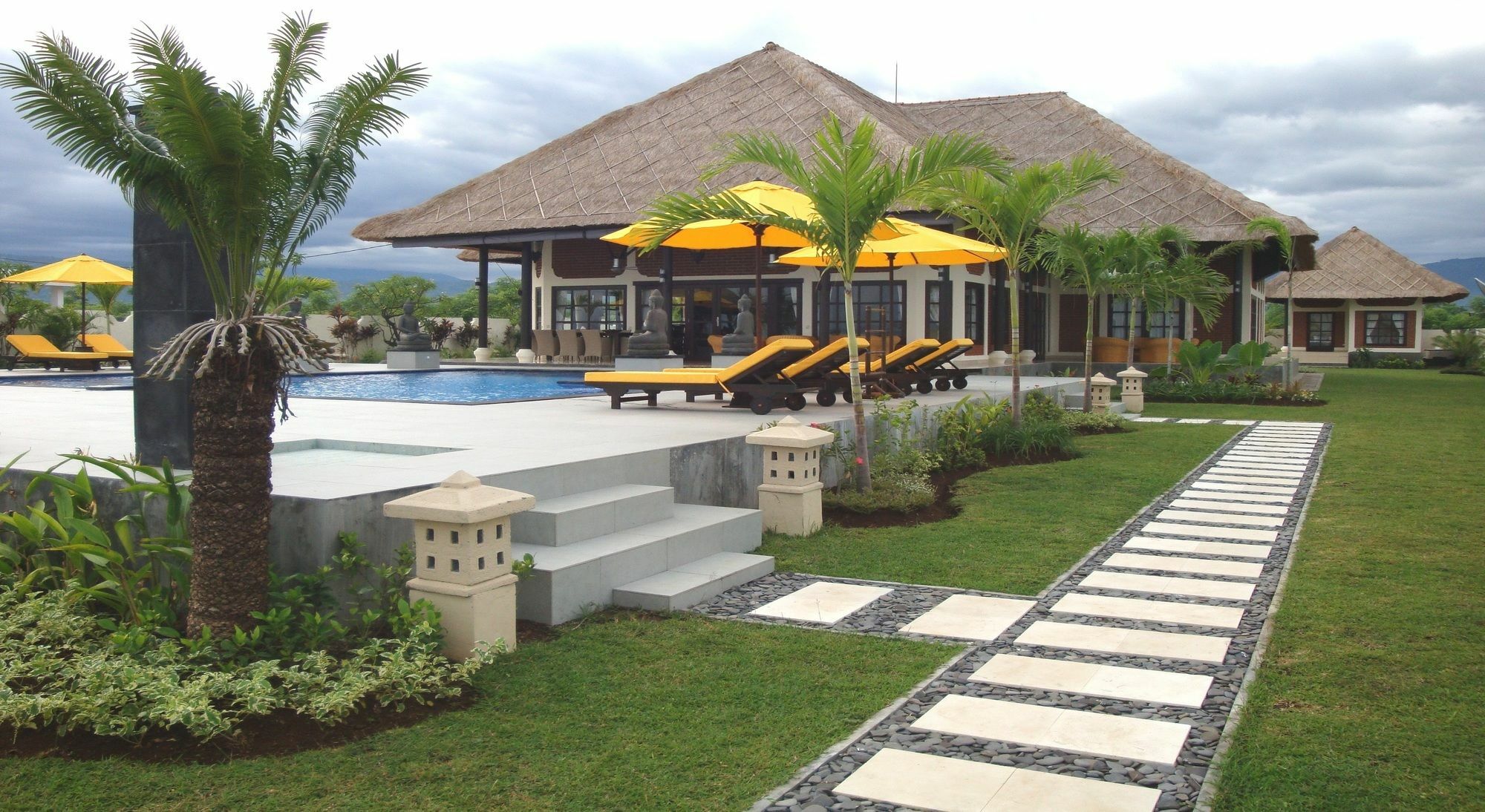 Villa Pelangi Bali Seririt  Luaran gambar